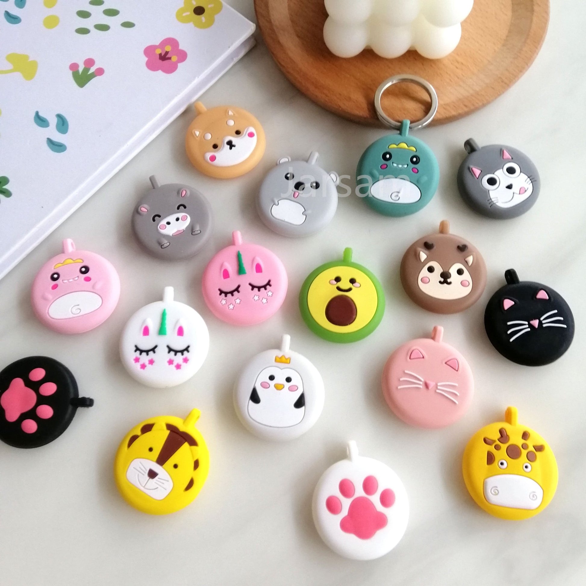 AirTag Cartoon Keychain made from Soft Silicone - Westies Watches